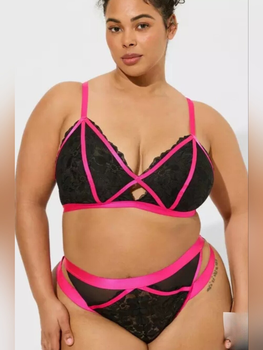 NWOT Set Torrid Lace Bralette & Matching Tanga Panty 3841-CY
